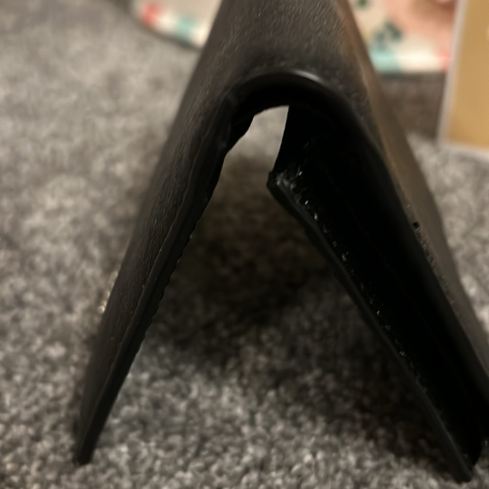 Michael Kors, shiny black, leather wallet - Picture 3 of 7